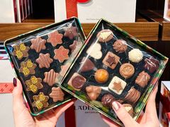 -Laderach 莱德拉(上海环贸iapm店)