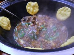 -曹丞相·地锅鸡·地锅鱼(武林店)