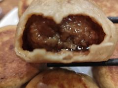 -清真吴记门钉肉饼·喜多利