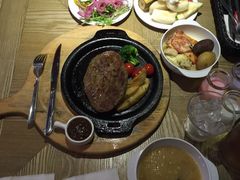 -凡塔斯牛排餐厅(厚街万达店)