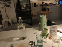 -春树下·树屋花房西餐厅(罍街AS1980店)