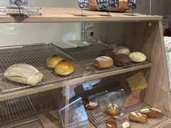 -沁屋面包店(人民东路店)