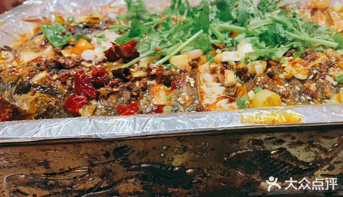 肉烤的很嫩因为是全肥的缘故入口即化
