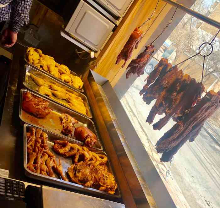 肥仔烧腊店-"葡萄来探店推荐的小店!11:15还没到饭."-大众点评移动版