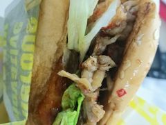 十三香小龙虾烤鸡堡-肯德基(中纬店)