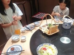 -鲁菜根·泰山菜(泰山店)