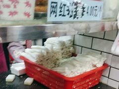 -覃肥叔桂林米粉(粮道街店)