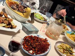 -八府香鸭·啫啫煲(华山路店)