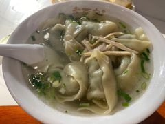 -老西白点心店