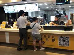 -麦当劳(杭州西湖银泰百货店)