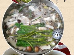 -老石黑山羊毛驴肉火锅(金凯广场店)