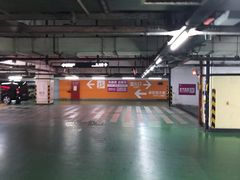 -上海世贸商城·停车场