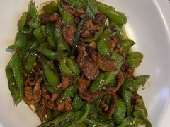-阿瓦山寨·湘菜现炒·剁椒鱼头王(咸阳总店)