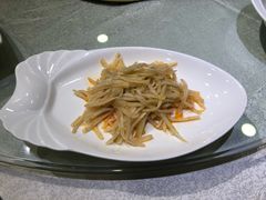 -梅龙镇酒家(南京西路总店)