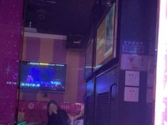 -唱吧麦颂KTV(松江五龙商业广场店)