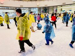 -冰纷万象滑冰场(沈阳万象城店)