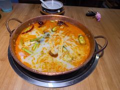 -洱火云南酸菜牛肉火锅(石景山当代商城店)