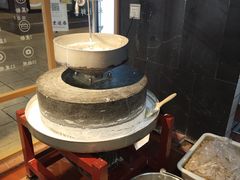 -呷佬·长沙手工米粉(金沙江路店)