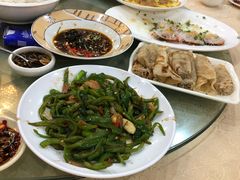 -鹏城人家海鲜酒家·23年老字号(较场尾店)