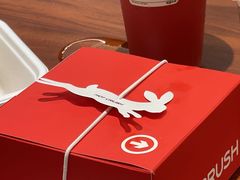 -HOT CRUSH趁热集合·现烤面包(环球港店)