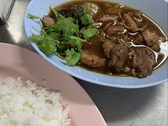 -Kha Mu Charoensang(Silom)