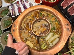 -滇釜火锅·能喝汤的火锅(车公庄店)
