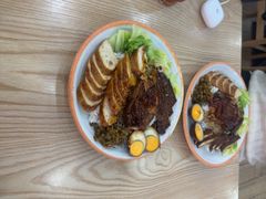 -瑞霖·隆江猪脚饭