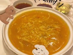 蟹黄鱼翅-新光酒家·河豚·海鲜·蟹料理(浦东店)