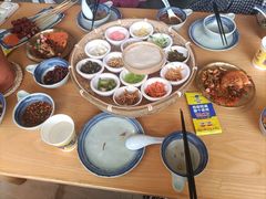 -包整·丝娃娃(一览甲秀楼风景店)