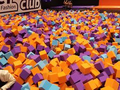 -Tenker Club弹刻极限主题公园 · 蹦床 · 团建 · 生日派对(大关店)
