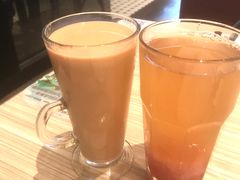 尊赏丝滑奶茶（热）-必胜客(SM城市广场店)