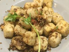 -大头虾越式风味餐厅(光明广场店)
