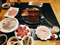 -锅首鲜品火锅(鸳鸯店)