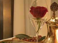 龟兹现煮奶茶配糕点-龟兹KUCINA·新疆菜(前滩L+PLAZA店)