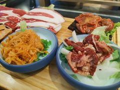 -明洞阿姨·韩式酱蟹烤肉·创意料理(三元桥店)