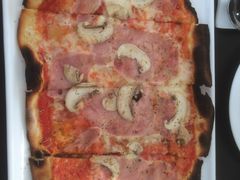 烤糊边儿的pizza！！-EATALIA意塔利意式餐厅(鼓楼店)