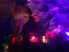 钟乳石-天河潭旅游度假区