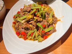 小炒黄牛肉-湘与香缘·湖南菜(王府井北京市百货大楼店)