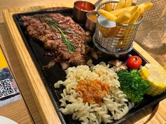 -麓椿花园西餐厅(海乐世界店)