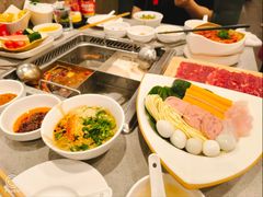 -海底捞火锅(高新万达广场店)