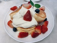 草莓舒芙蕾松饼-WOKKA by艮上(中海环宇荟店)