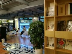 -闵行城市书房凤凰馆