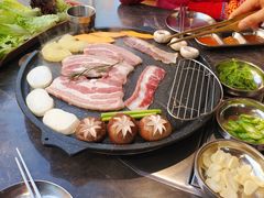 -彭妈家•韩国烤肉料理(张杨路店)