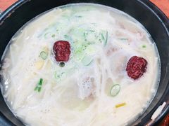 -神仙雪浓汤(明洞店)