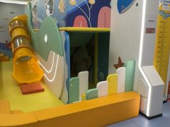 -极橙儿童齿科矫正中心(奥城店)