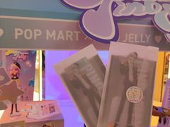 -泡泡玛特POPMART(国金街店)