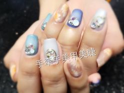 -手牵手美甲