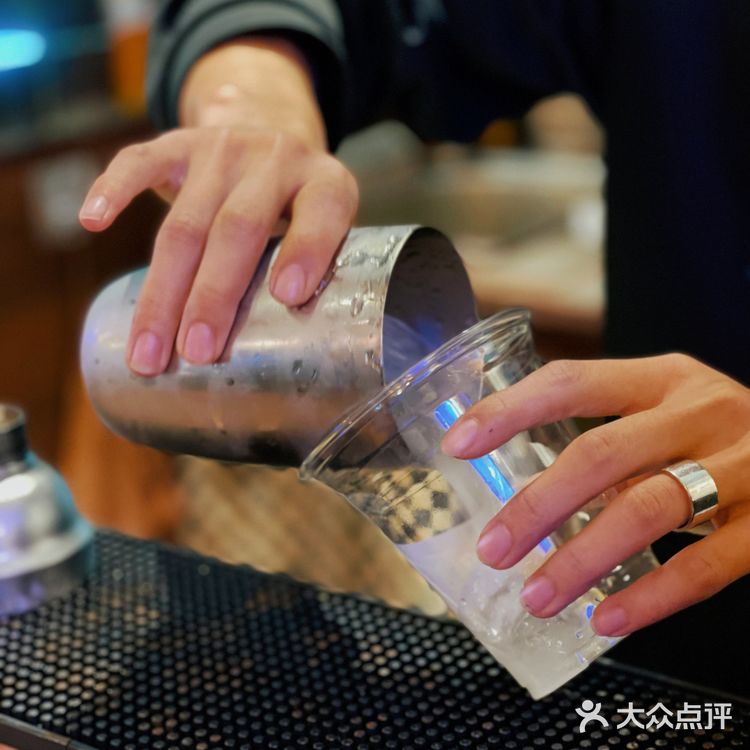 【宇宙酒精指南】飞到九霄外的BUBBLE DREAM🍧