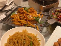 -小菜园新徽菜(宜兴八佰伴店)