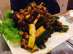 -崔英子朝韩民俗风味烤肉烤串城(大东店)
